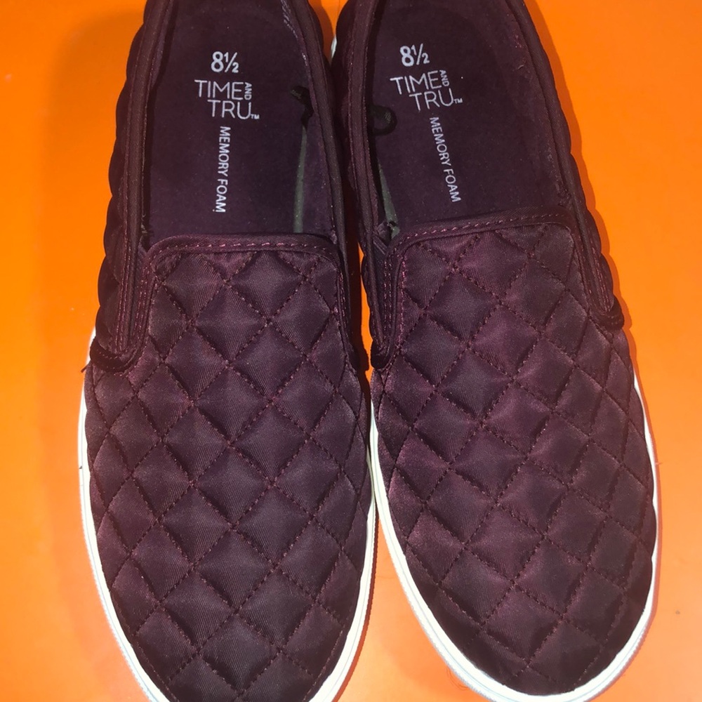 Women’s shoes